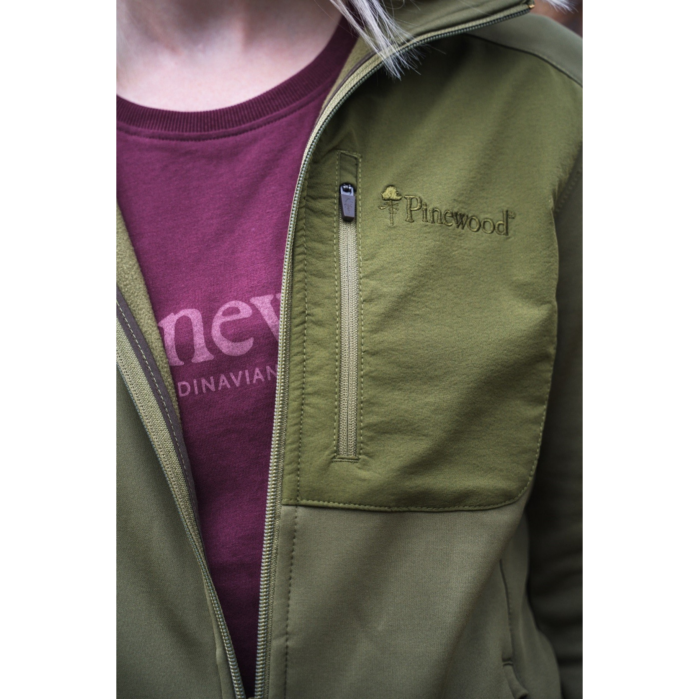 DAMSKI T-SHIRT PINEWOOD® OUTDOOR LIFE 3445