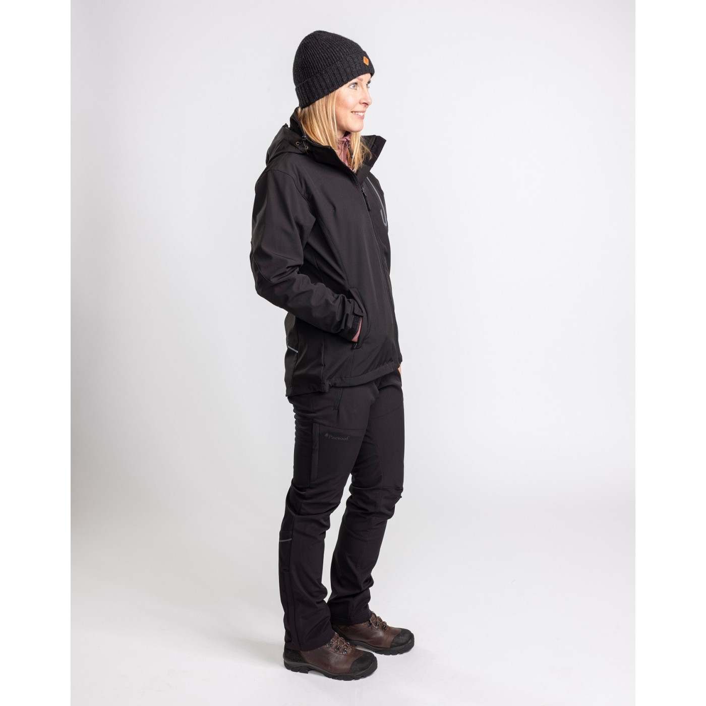 Spodnie damskie PINEWOOD® WILDA STRETCH SHELL  3142