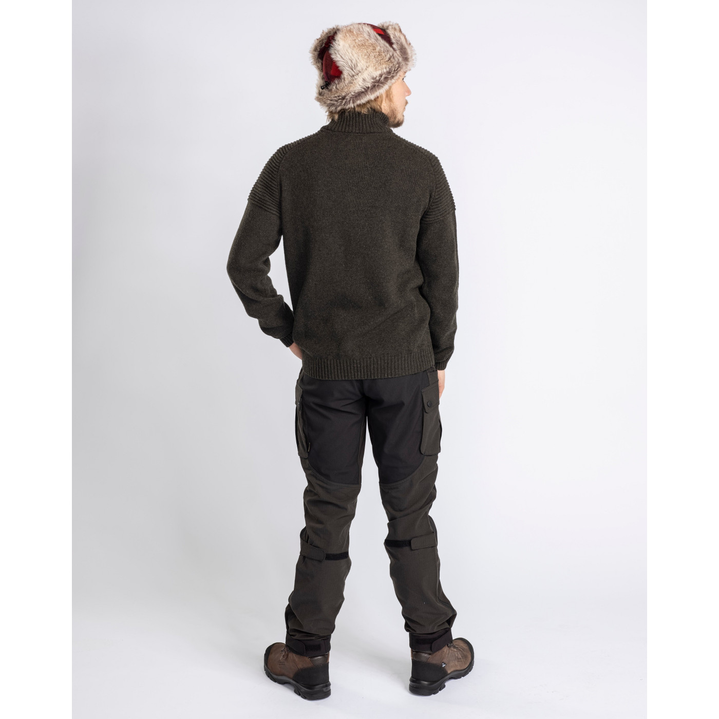 Sweter męski PINEWOOD Varnamo T-Neck 5106