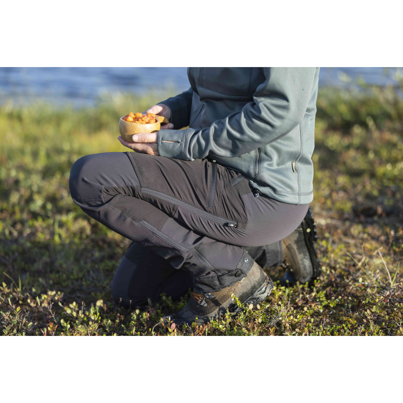 Spodnie Abisko Adventure 3208-BLACK-38