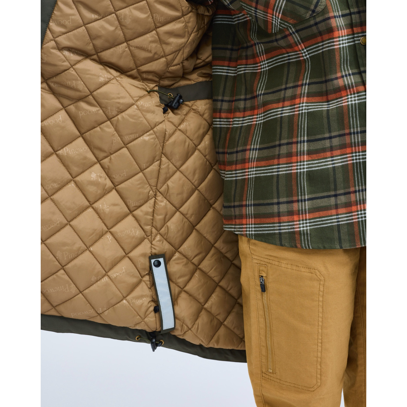 Damska kurtka przeciwdeszczowa PINEWOOD RAIN PARKA 3250